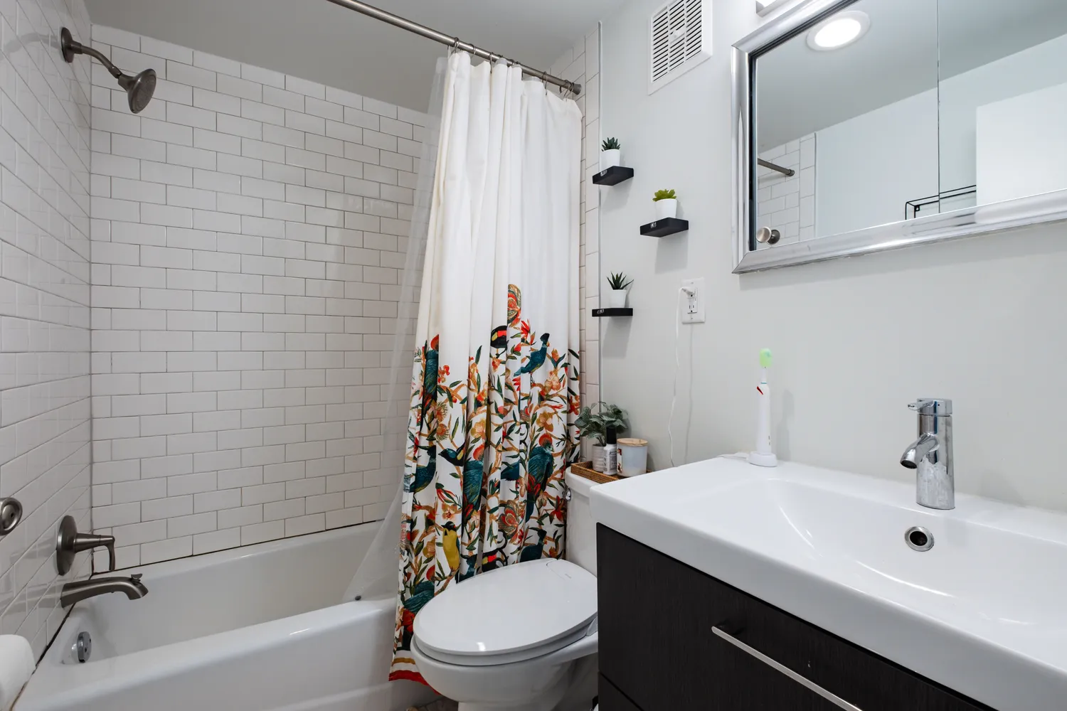 $1,295,000 | 256 1/2 South 3rd Street, Philadelphia, PA 19106