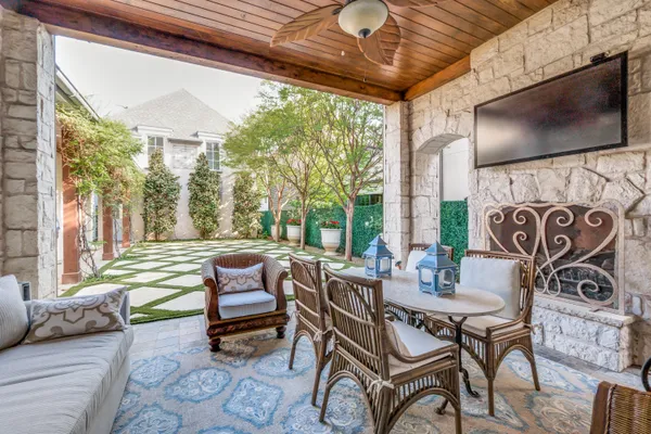 $3,350,000 | 4327 Irving Avenue, Dallas, TX 75219