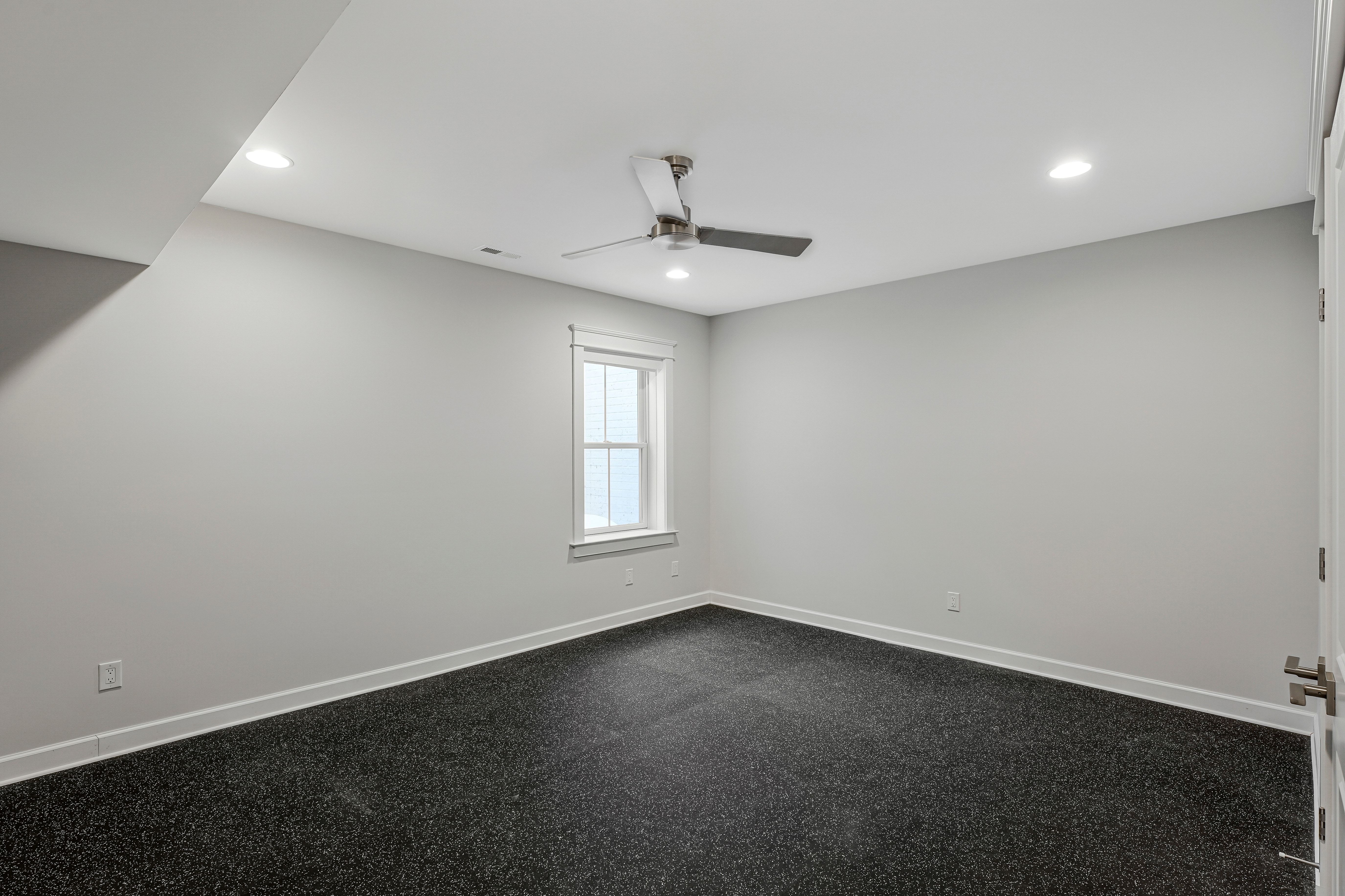 6447 Tucker Avenue McLean, VA 22101 - Photo 39 of 53