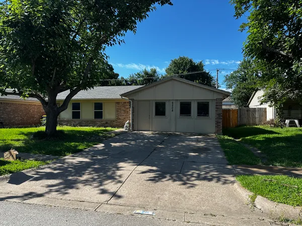 $259,900 | 6208 Kary Lynn Drive South, Watauga, TX 76148