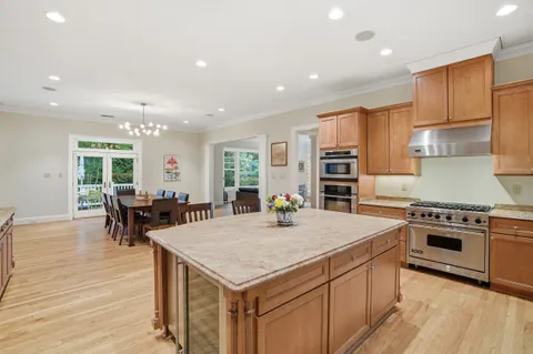 $2,575,000 | 8455 Portland Place, McLean, VA 22102