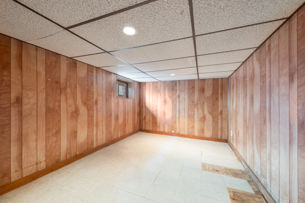 44 Jasper Street Saugus, MA 01906 - Photo 26 of 37