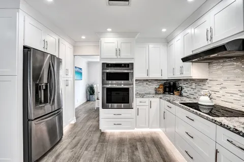 $2,995,000 | 4011 Northeast 26th Avenue, Lighthouse Point, FL 33064