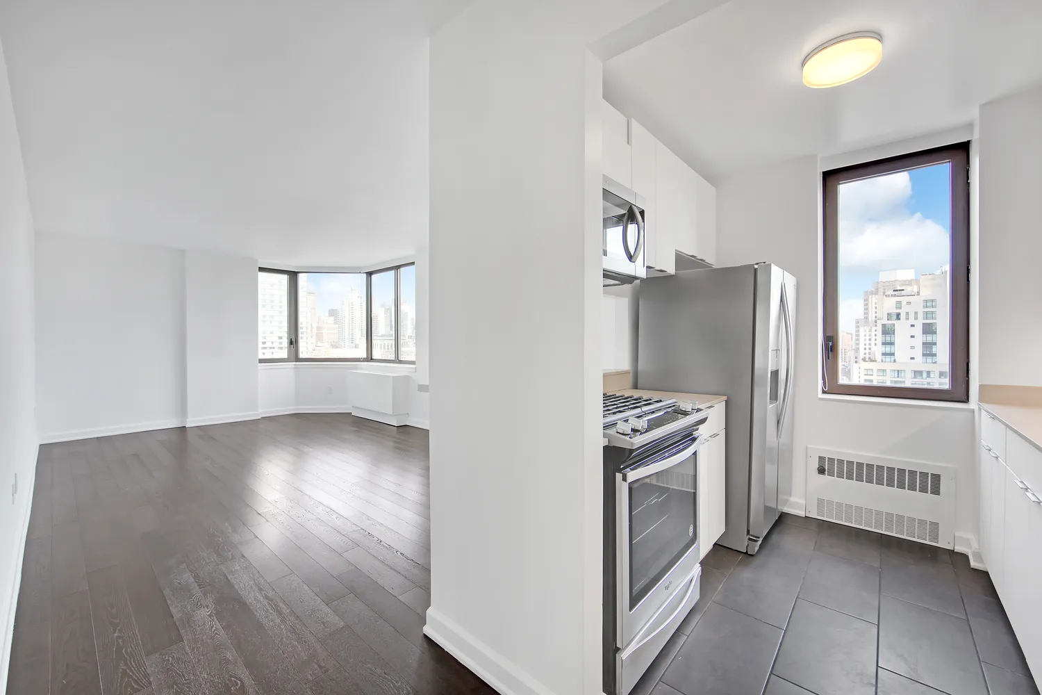 $9,056 | 77 West 24th Street, Unit 29F | Flatiron