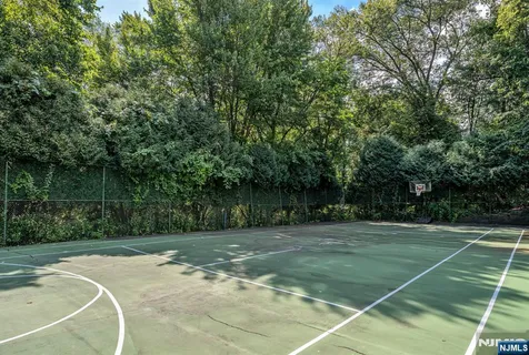 $1,775,000 | 24 Vanderbeck Lane, Mahwah, NJ 07430