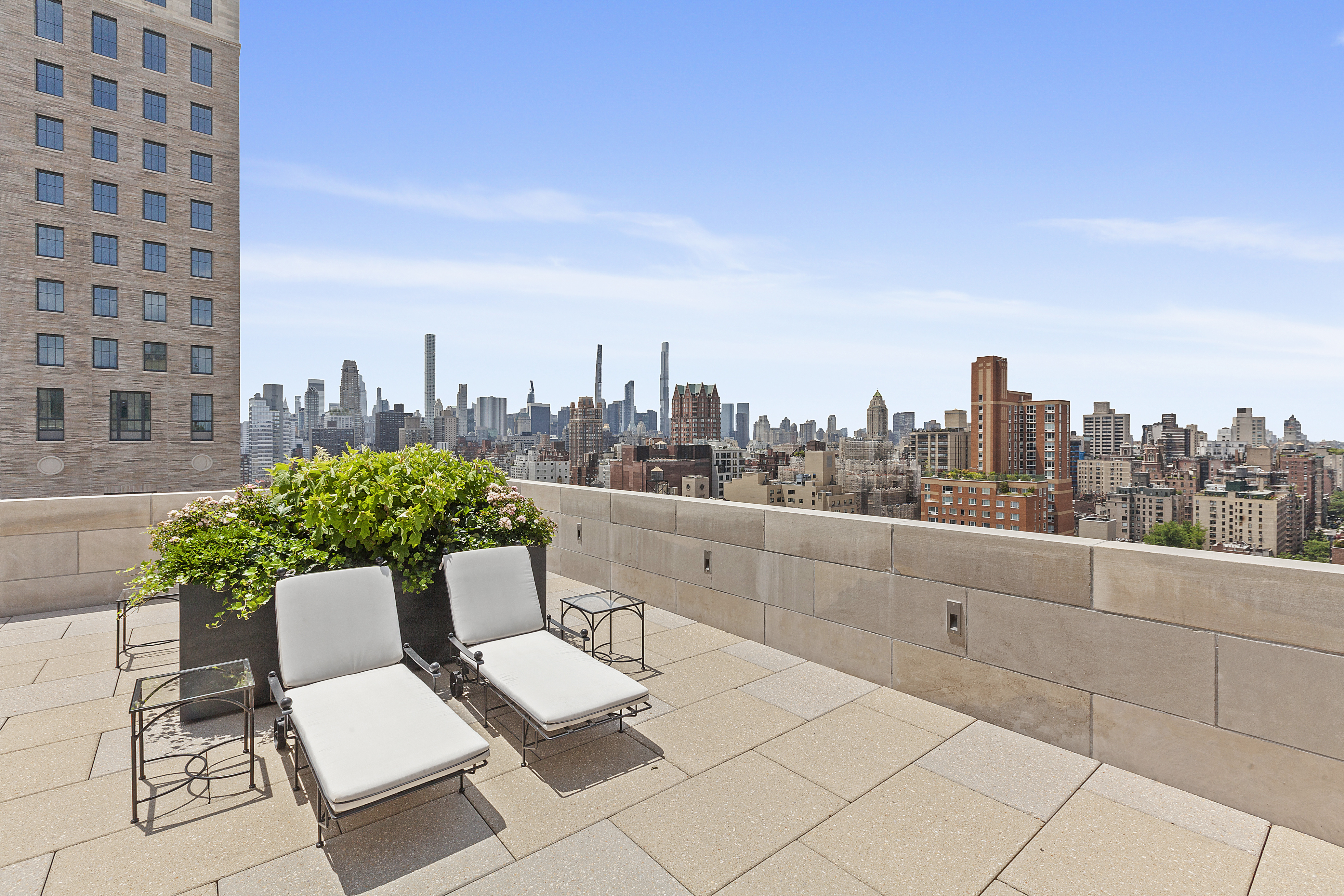 301 East 81st Street, Unit 6B Manhattan, NY 10028 - Photo 13 of 22