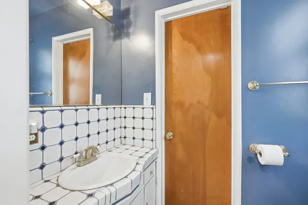 $895,000 | Wentworth Street, Sunland, CA 91040