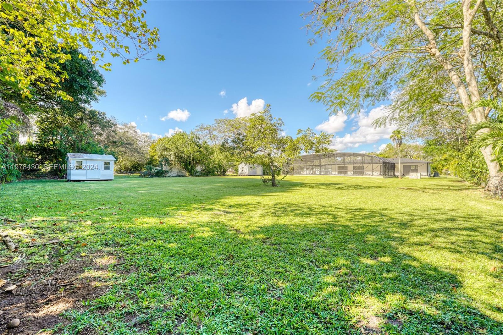 7970 Southwest 122nd Street Pinecrest, FL 33156 - Photo 35 of 37