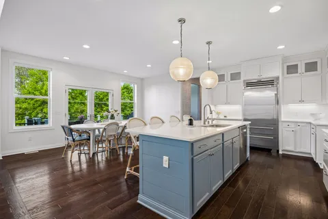$1,400,000 | 5555 Garland Lane North, Plymouth, MN 55446