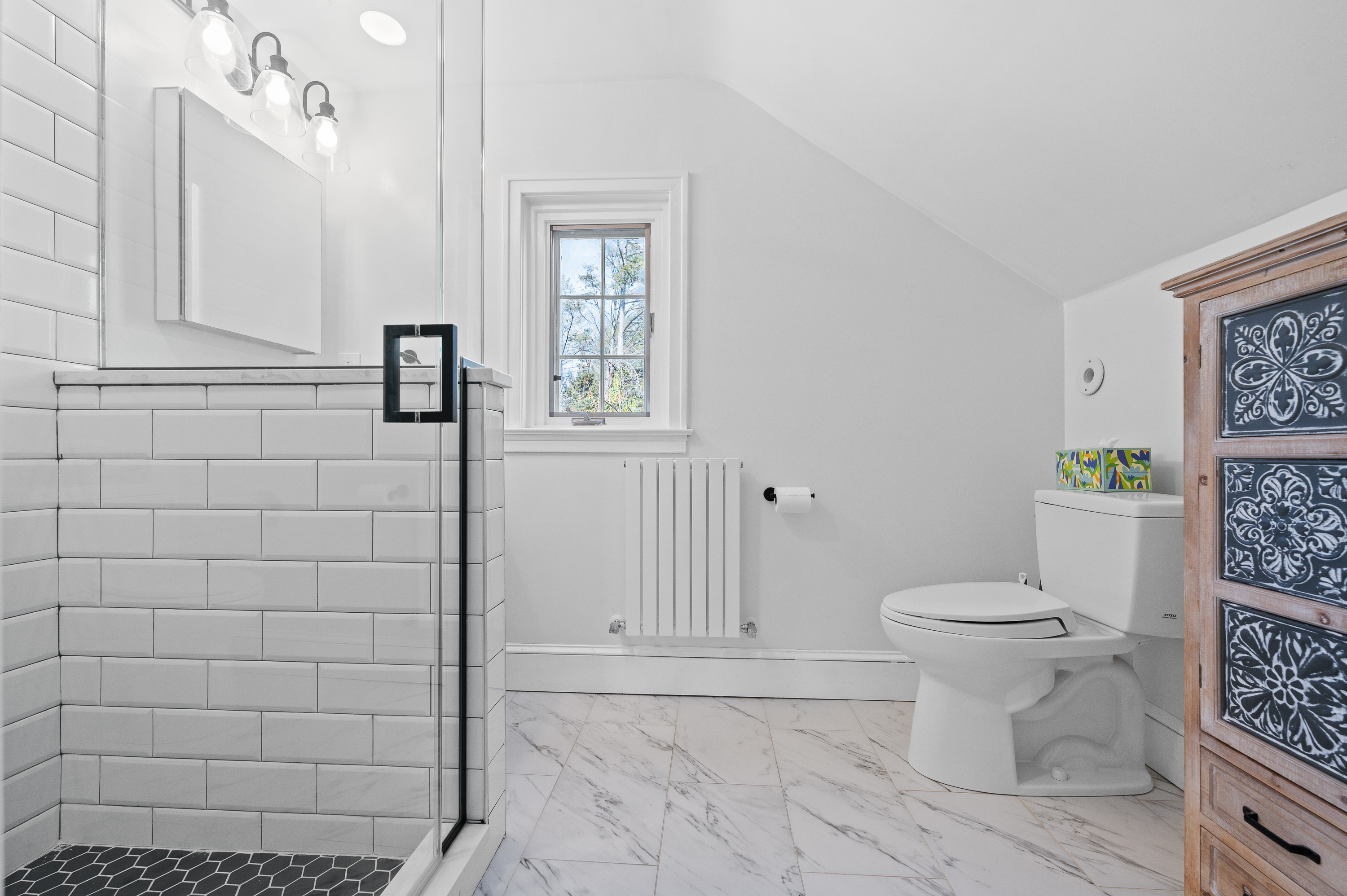 201 West Avenue Wayne, PA 19087 - Photo 14 of 26 a bathroom with a toilet and a shower