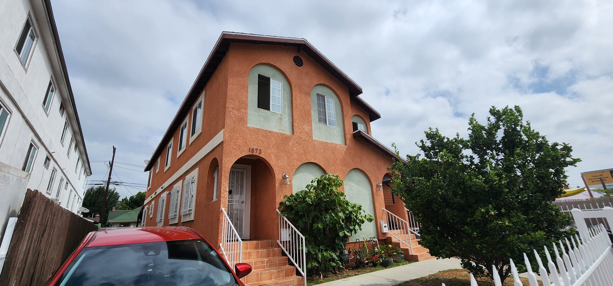 1873-1875 West Jefferson Boulevard Los Angeles, CA 90018 - Photo 2 of 3