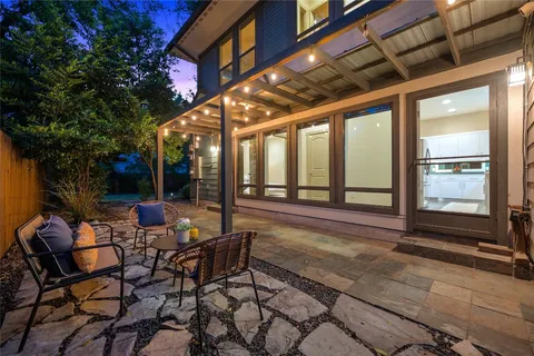 $999,000 | East 2nd Street, Austin, TX 78702
