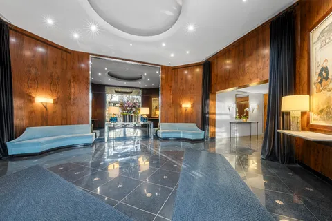 $4,650,000 | 860 5th Avenue, Unit 18A | Lenox Hill