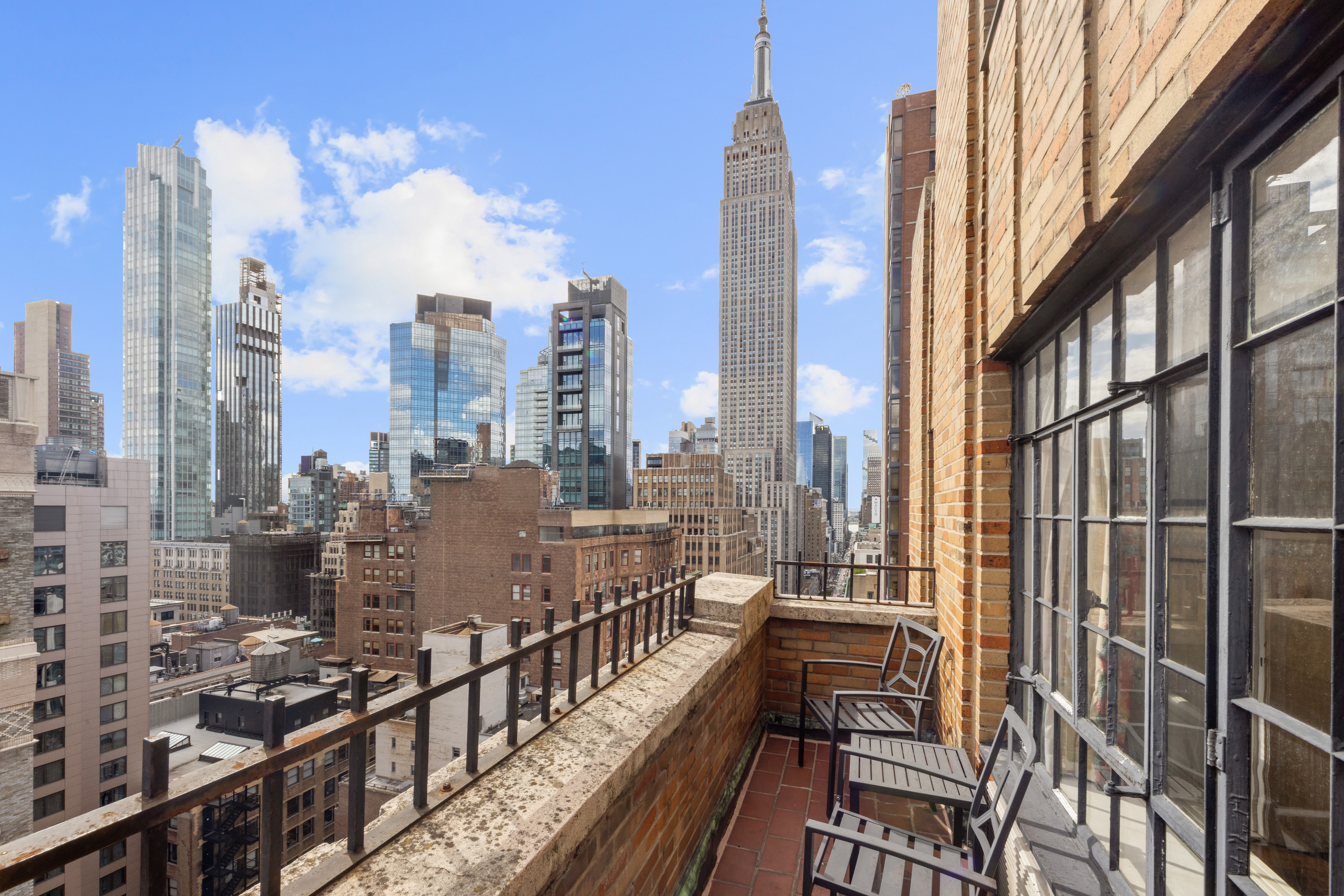 10 Park Avenue, Unit 26A Manhattan, NY 10016 - Photo 5 of 10 a view of balcony with city view