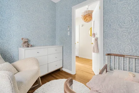 $875,000 | 160 West 85th Street, Unit 2J | Upper West Side