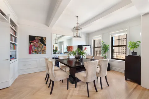 $2,875,000 | 65 East 96th Street, Unit 15D | Upper East Side