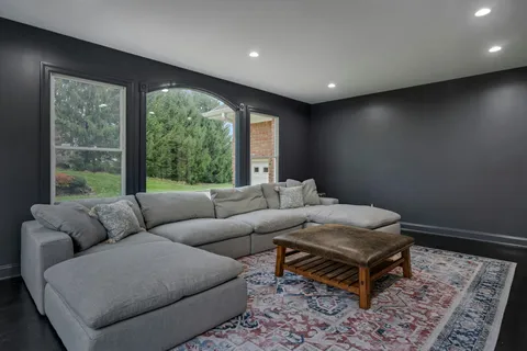 $2,385,000 | 3 Kensington Court, Warren, NJ 07059