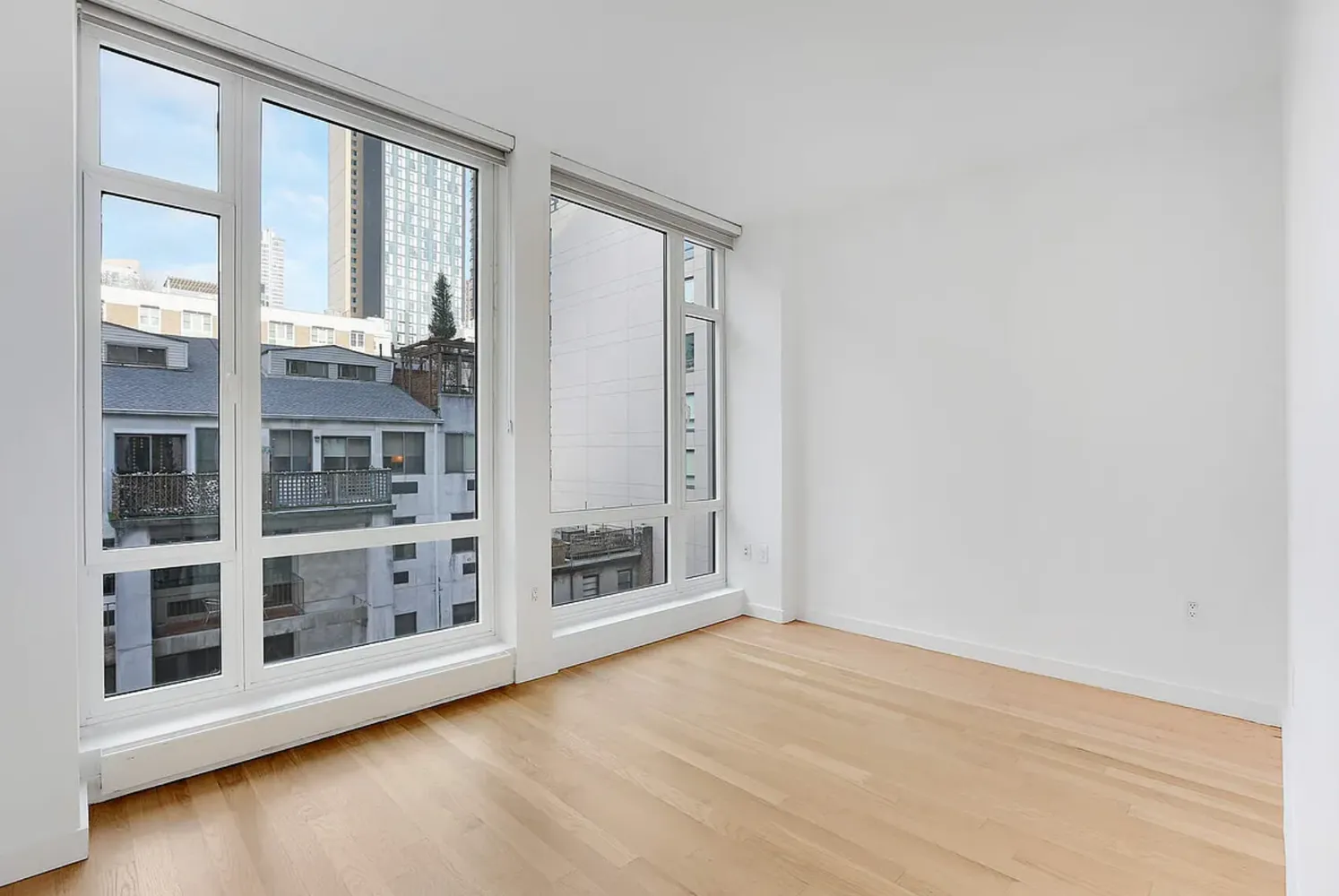 $6,800 | 133 West 22nd Street, Unit 7H | Chelsea