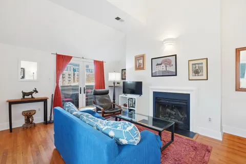 $575,000 | 301 G Street Northeast, Unit 32, Washington, DC 20002