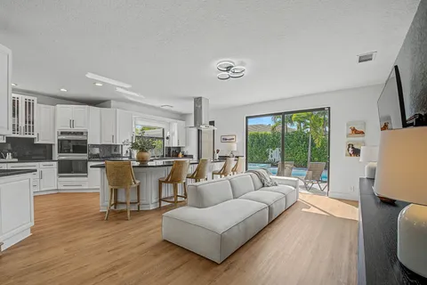 $1,200,000 | 17504 Southwest 12th Street, Pembroke Pines, FL 33029