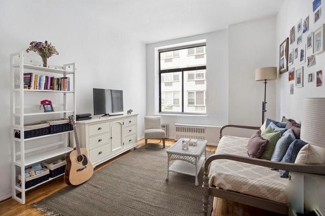 310 East 23rd Street, Unit 2B | Compass