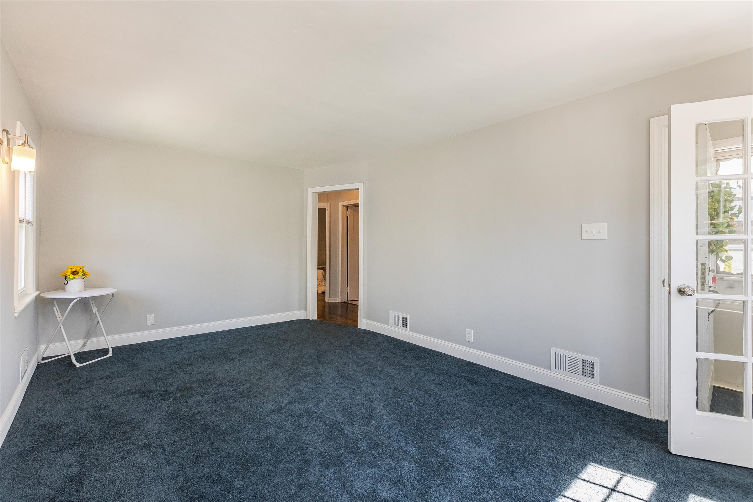 50 Ridge Avenue Bloomfield, NJ 07003 - Photo 6 of 32
