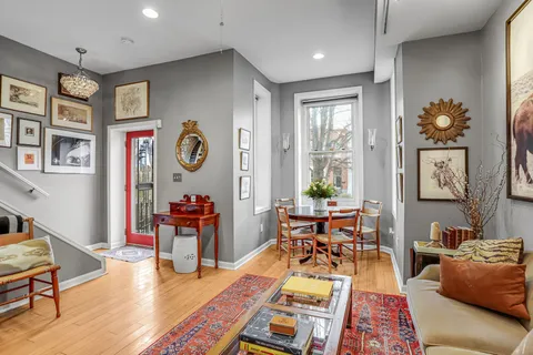 $799,900 | 313 M Street Northwest, Washington, DC 20001