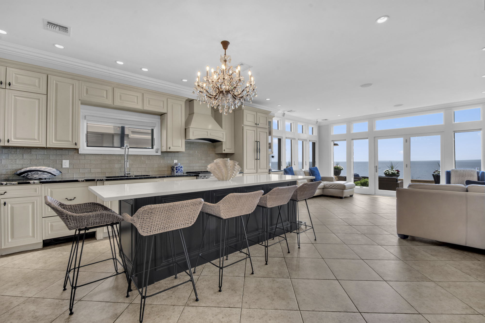 34 Zephyr Avenue Staten Island, NY 10312 - Photo 12 of 42
