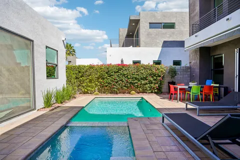 $949,000 | 2699 Majestic Way, Palm Springs, CA 92262