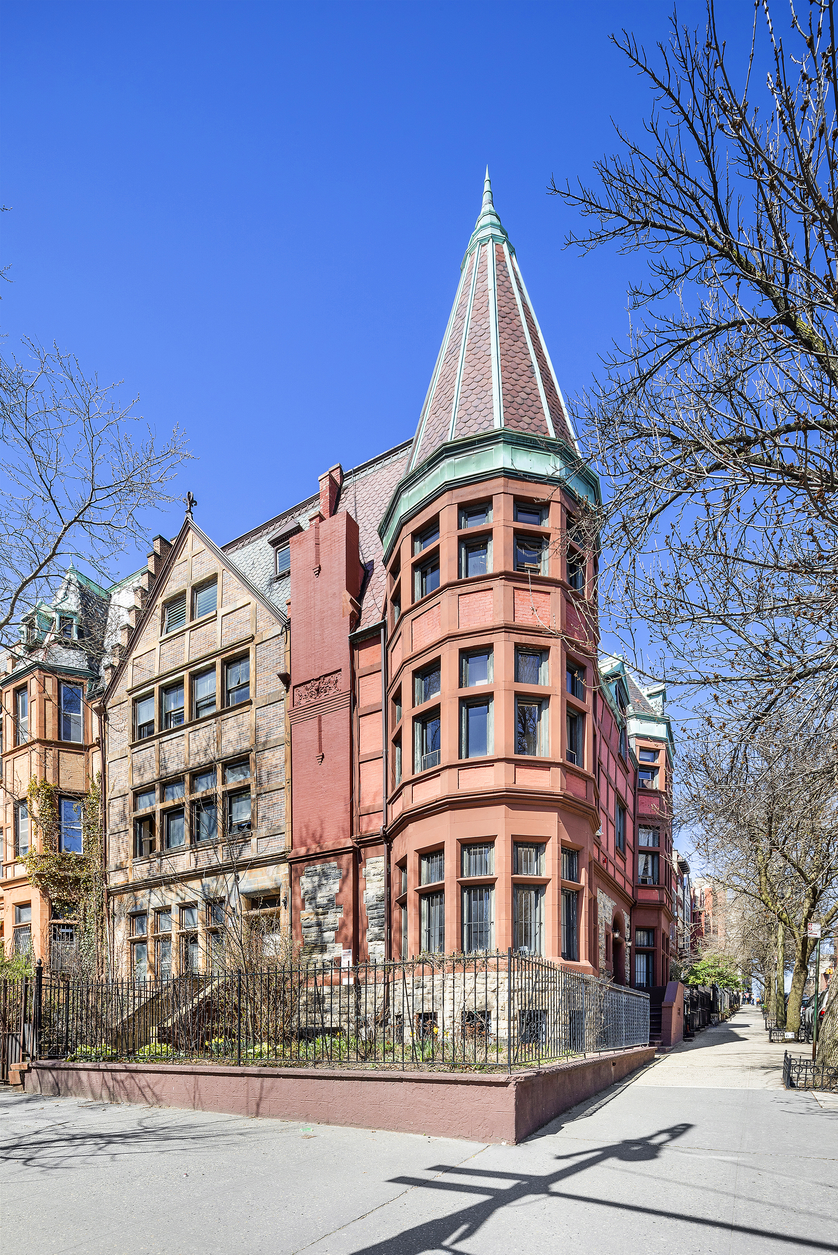 336 Convent Avenue, Unit MLTFMLY Manhattan, NY 10031 - Photo 13 of 20 a front view of a building