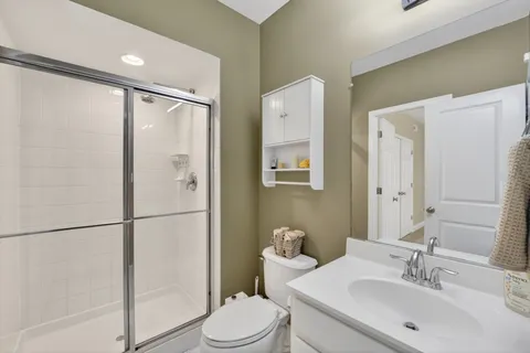 $1,400,000 | 6200 Guilford Drive, Alexandria, VA 22310