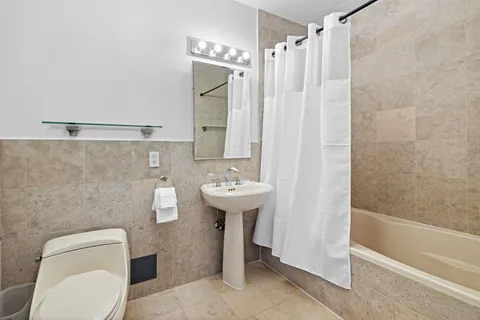 $1,750,000 | 380 Lenox Avenue, Unit PHE | Central Harlem