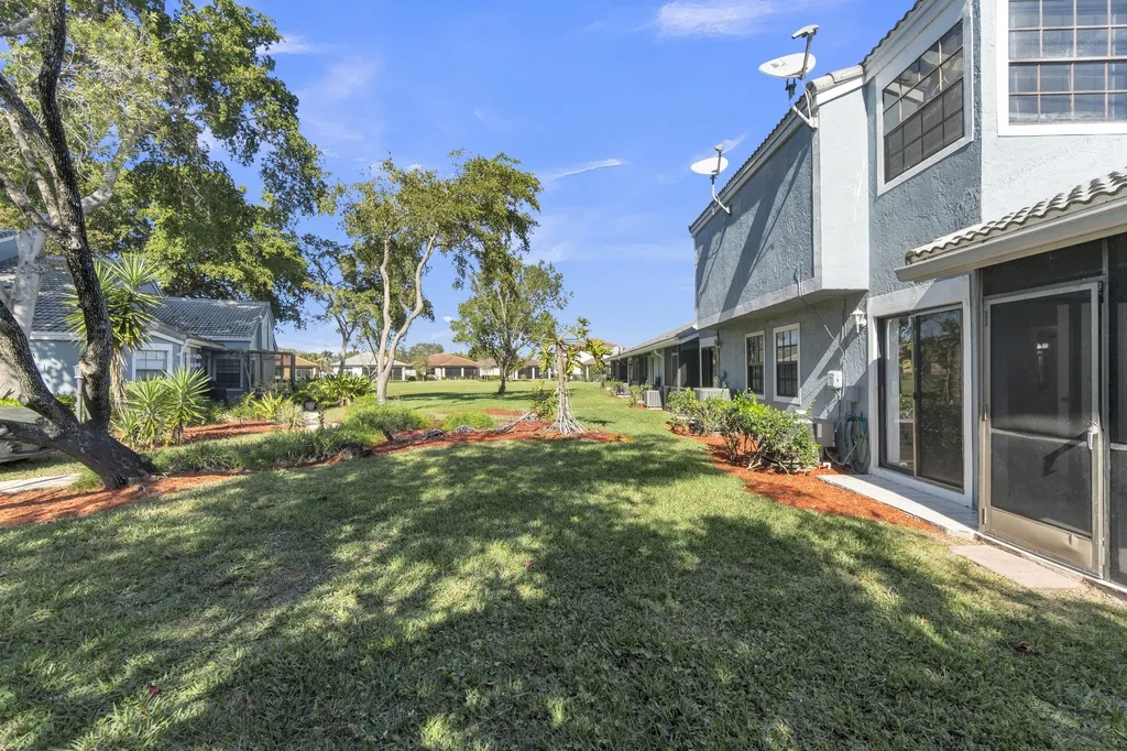 $410,000 | 8209 Waterford Avenue, Unit 8209, Tamarac, FL 33321