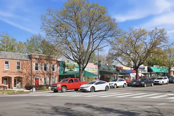 $259,000 | 5112 Connecticut Avenue Northwest, Unit 303, Washington, DC 20008