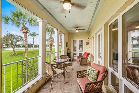 $299,000 | 5035 Harmony Circle, Unit 202, Vero Beach, FL 32967