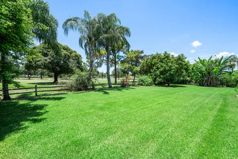 $1,699,900 | 660 Atlantis Estates Way, Atlantis, FL 33462