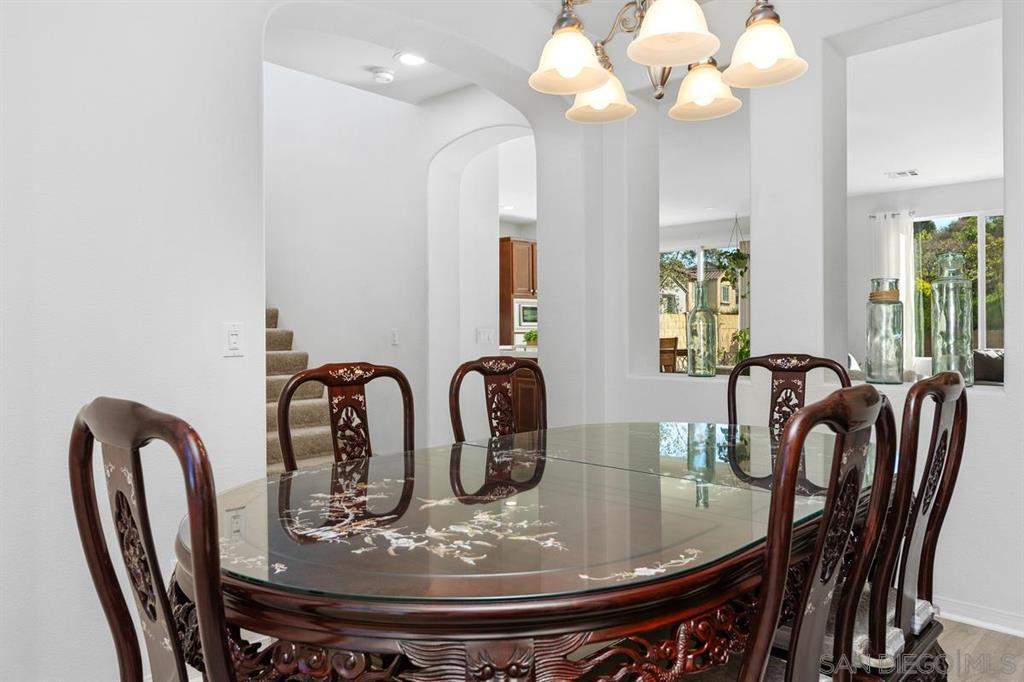 475 Taylor Drive Oceanside, CA 92056 - Photo 4 of 27