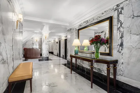 $1,395,000 | 15 West 11th Street, Unit 3C | Greenwich Village