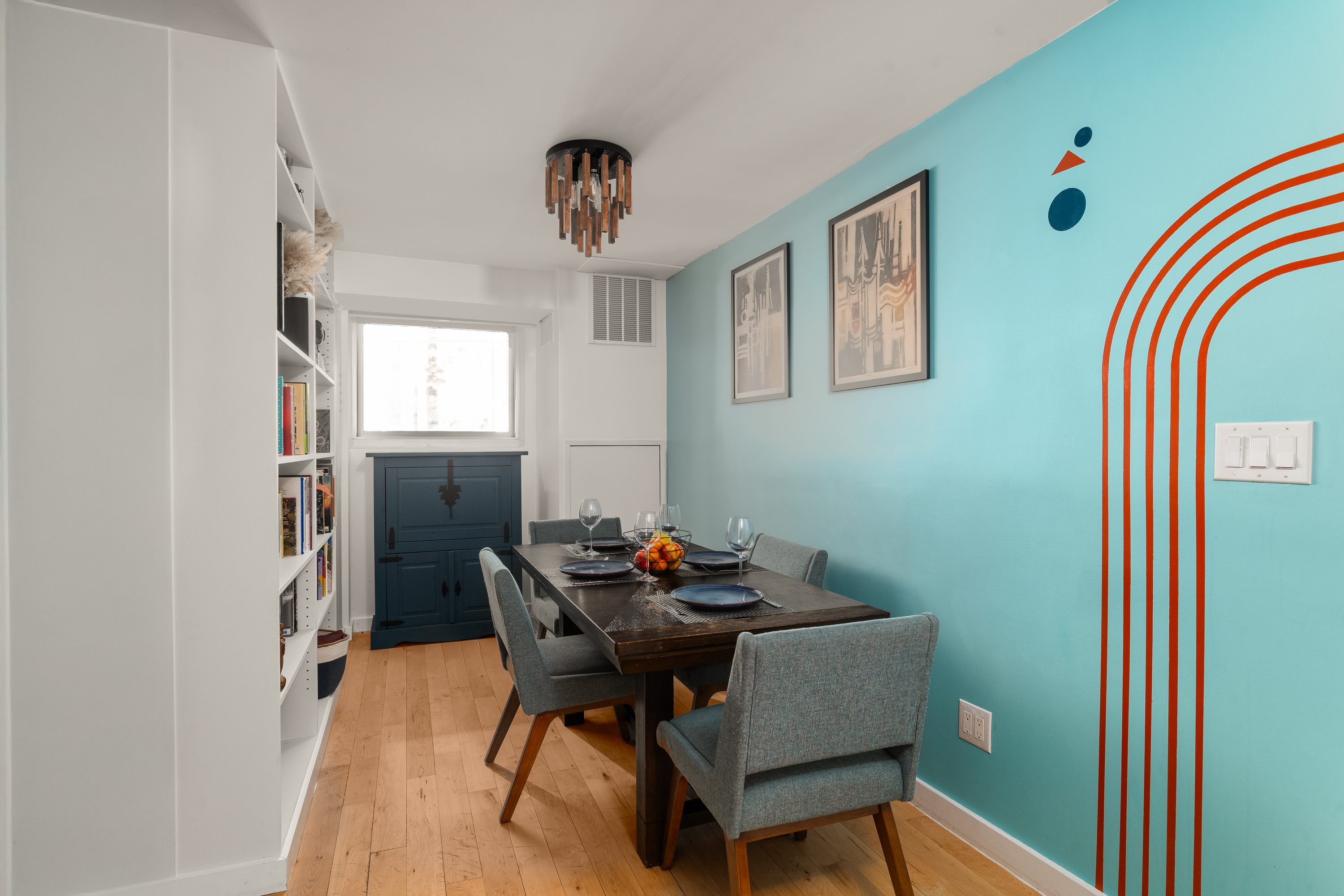 560 Carroll Street, Unit 1D Brooklyn, NY 11215 - Photo 5 of 19 a dining room with furniture and window