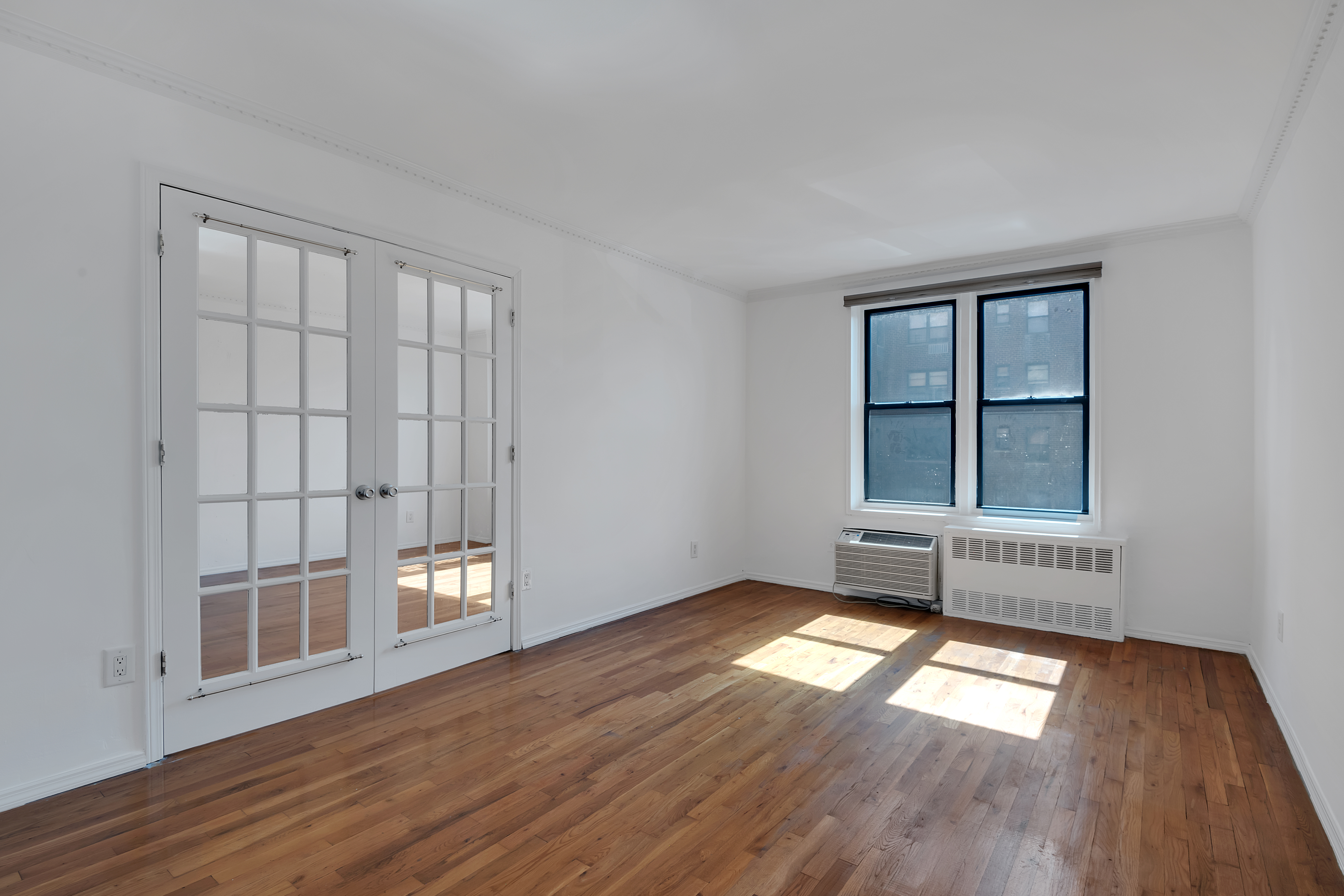415 Beverley Road, Unit 2F Brooklyn, NY 11218 - Photo 4 of 8