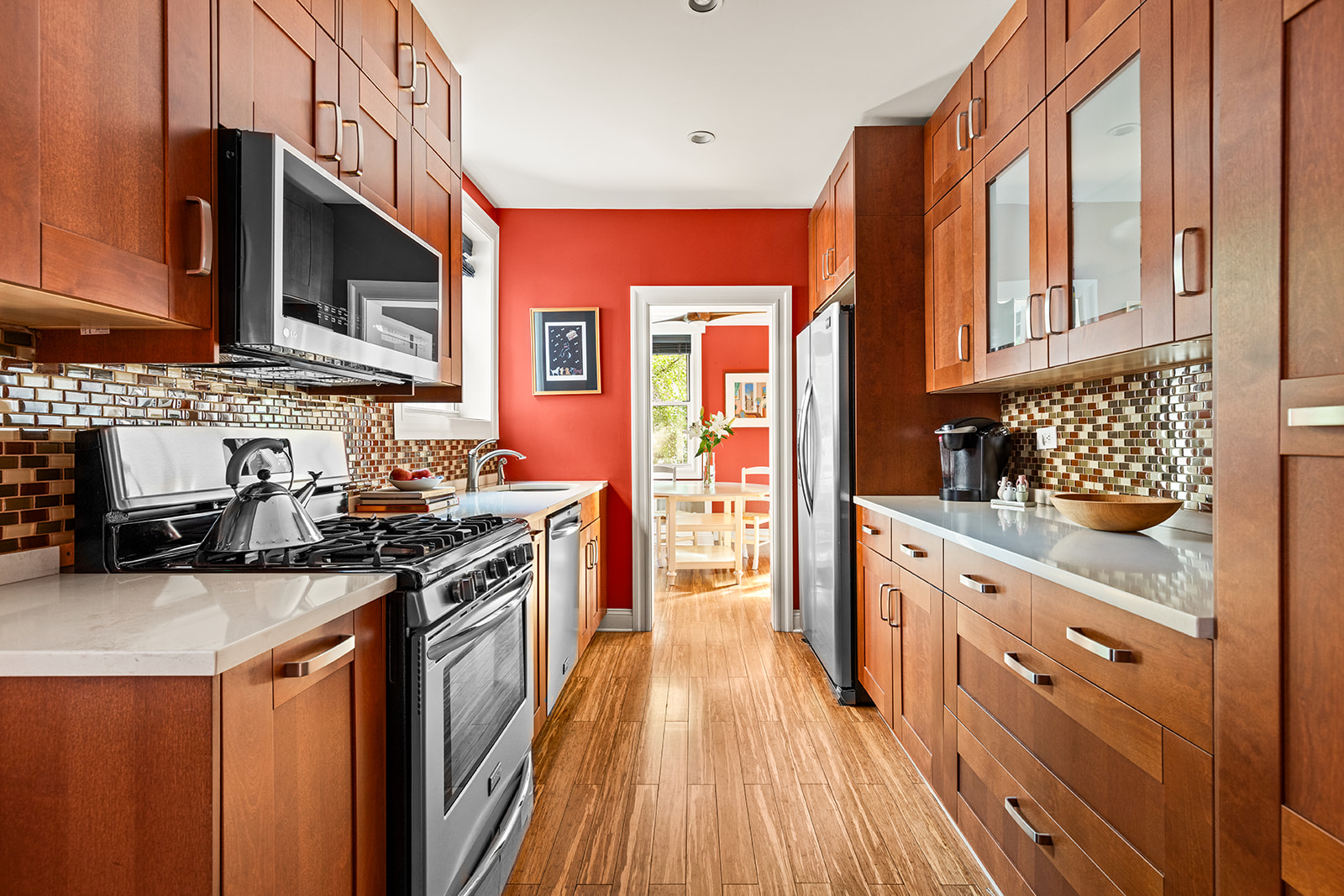 8701 Shore Road, Unit 222 Brooklyn, NY 11209 - Photo 3 of 9 Gallery Image 3