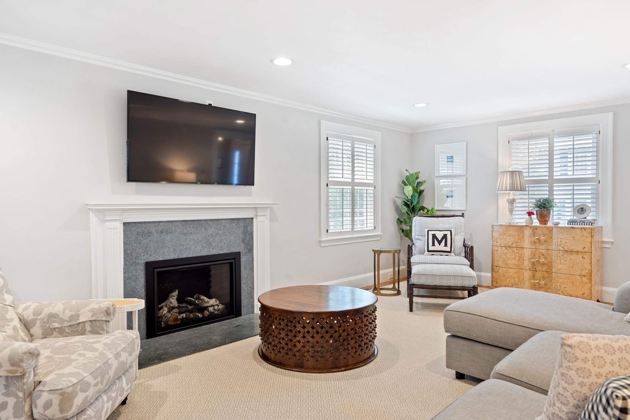 8 Andrews Road Milton, MA 02186 - Photo 34 of 50