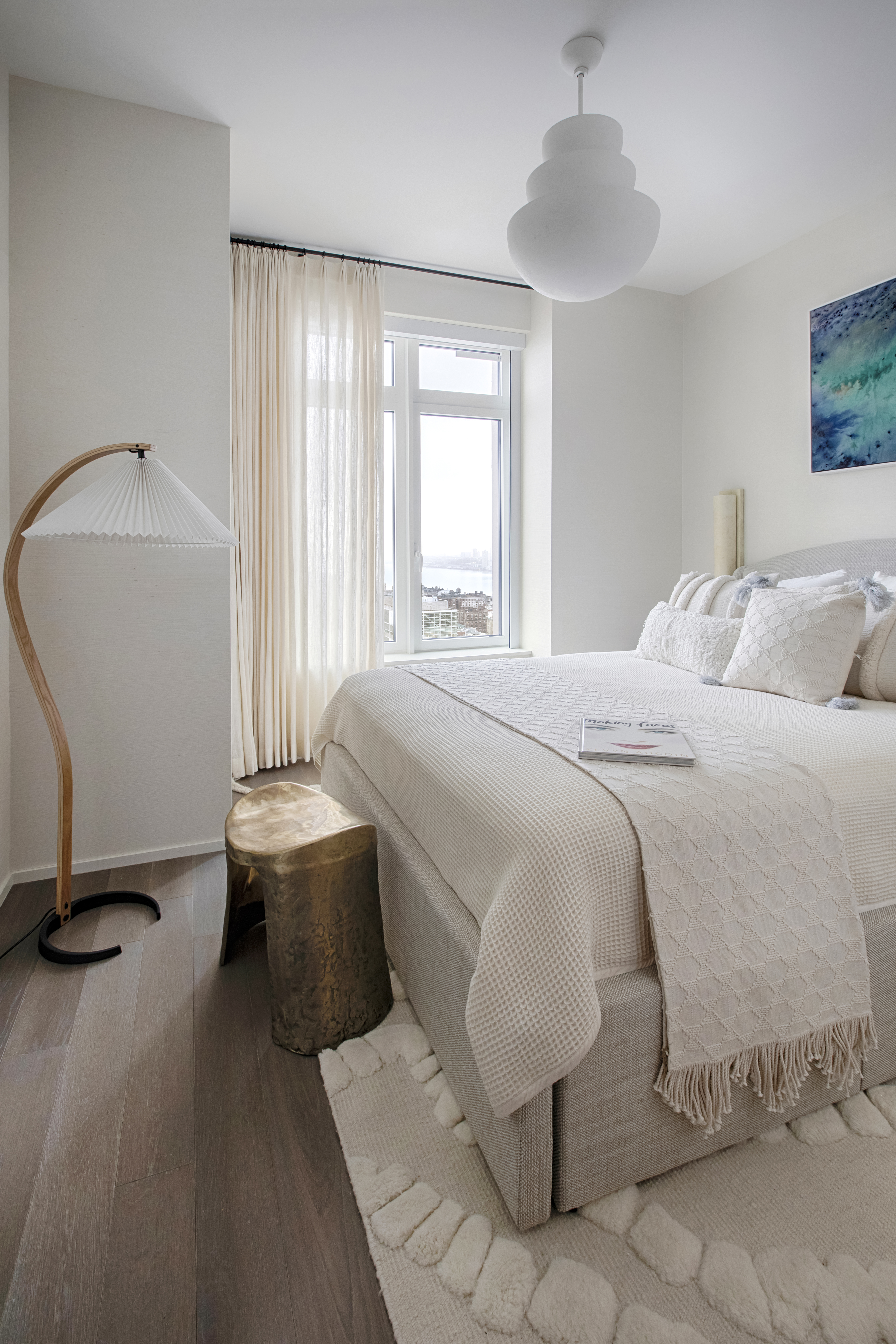 543 West 122nd Street, Unit PH31A Manhattan, NY 10027 - Photo 26 of 40 a bedroom with a bed and a window