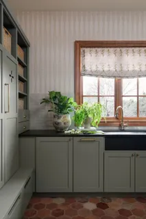 Contact Agent | 600 Logans Lane, Austin, TX 78746