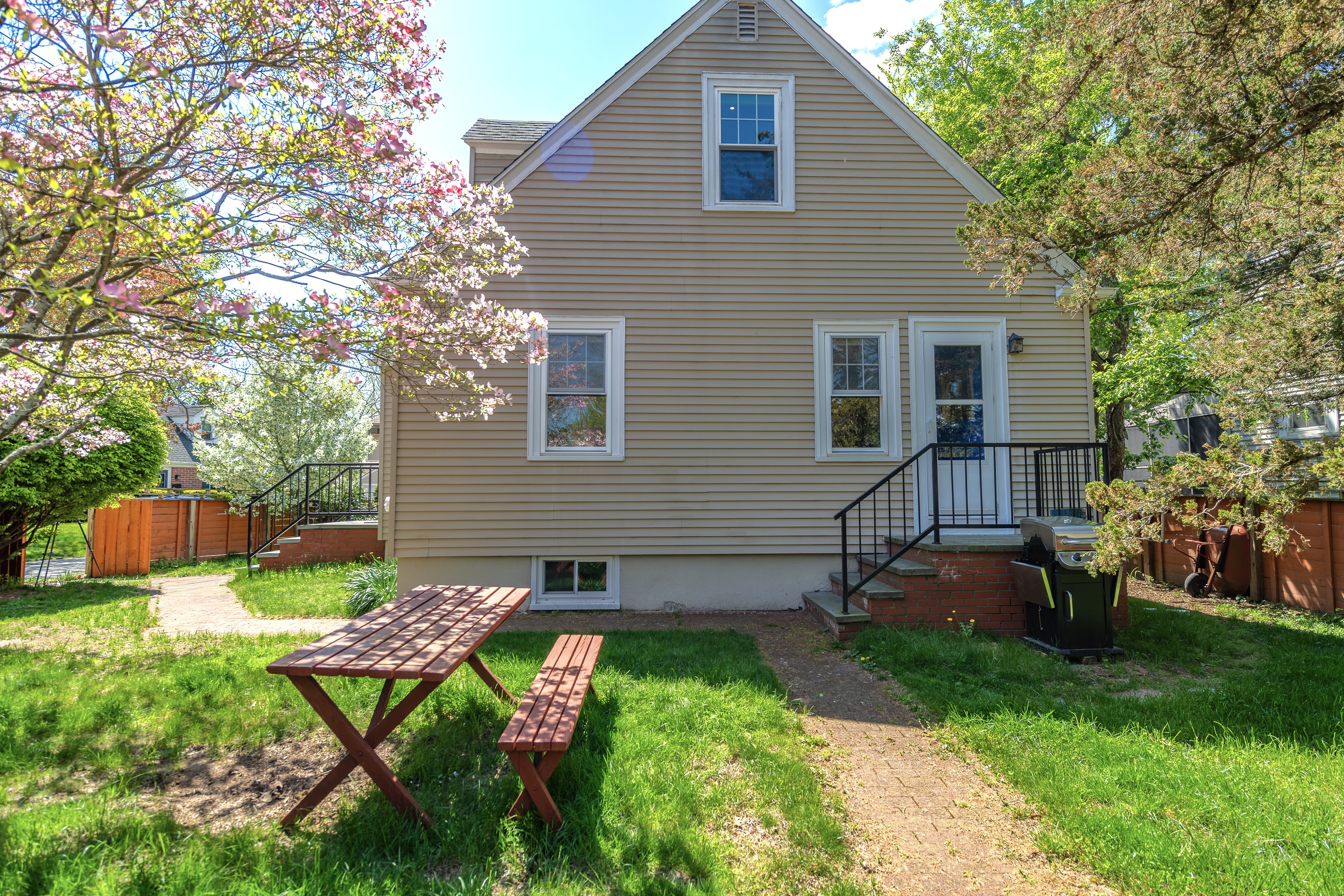 31 Errol Street Warwick, RI 02888 - Photo 32 of 38