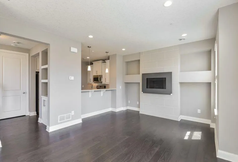 $380,000 | 8410 Jonquil Lane North, Maple Grove, MN 55369