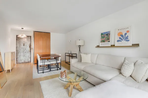$4,495 | 305 East 24th Street, Unit 11S | Kips Bay
