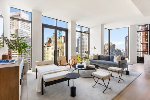 $5,830,000 | 33 Park Row, Unit 15A | Financial District