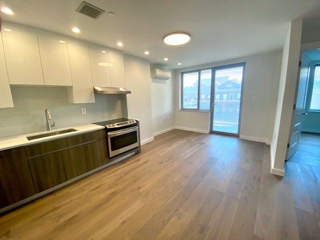 1613 Mermaid Avenue Brooklyn, NY 11224 - Photo 3 of 9