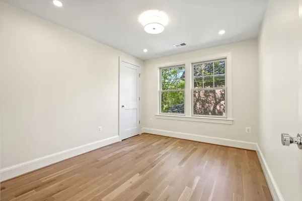 $2,195,000 | 22 West Spring Street, Alexandria, VA 22301